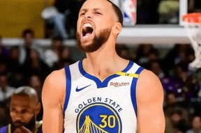 包含库里迎来三赛季高光表现，加拿大队球迷沸腾！的词条